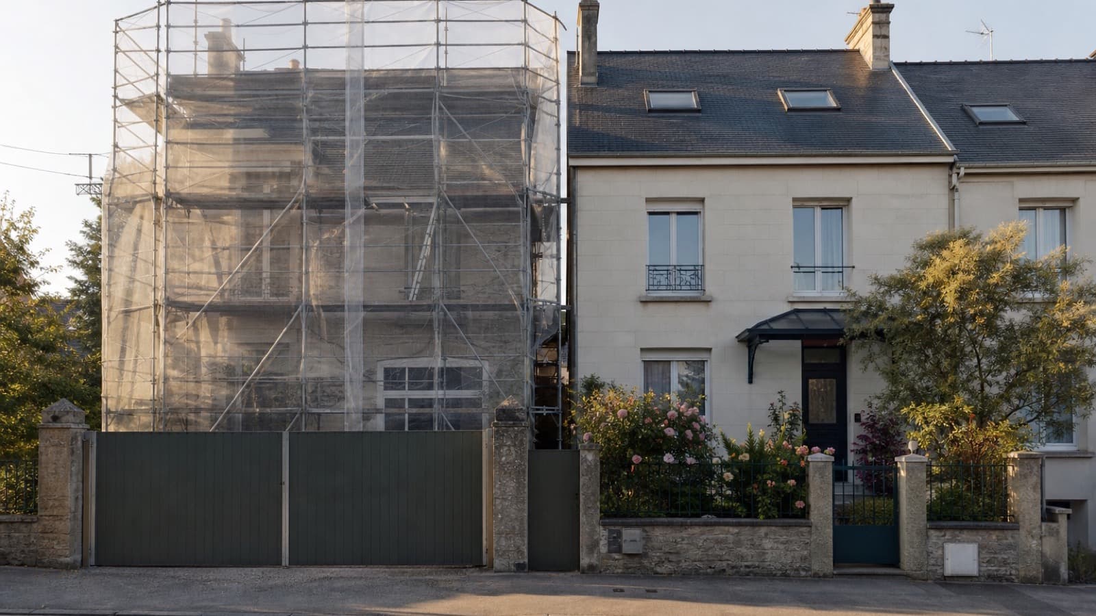 Dégâts chez le voisin pendant des travaux : qui paie ?